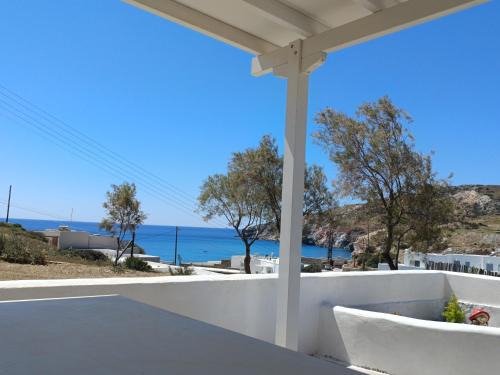 Milos Apartment | Summer House Paliochori