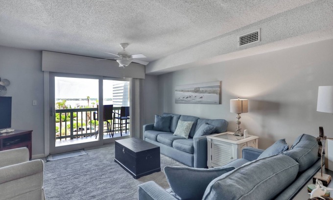 Gulf Shores Condo | Summer House West 206B by Liquid Life