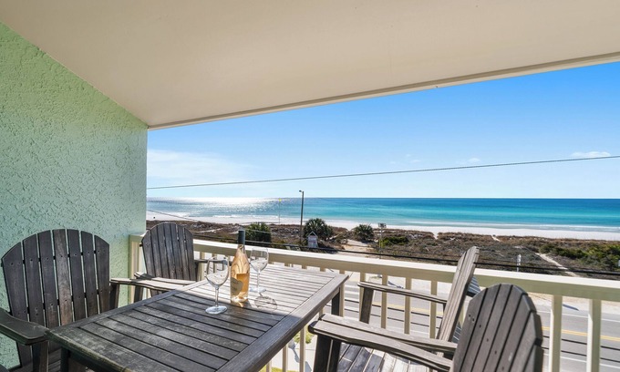 Laguna Beach Condo | Summer Sale: Well-Stocked Gulf Front Retreat with Amazing Views! Community Pool!