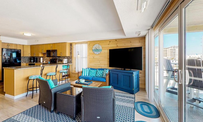 Midtown Ocean City Apartment | Summer Sands at 80 East