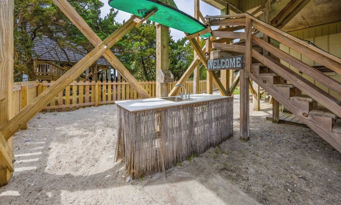 Wimble Shores House | SUMMER SAVINGS - Oceanview Dog Friendly w/Nearby Beach Access, Hot Tub, & Porch