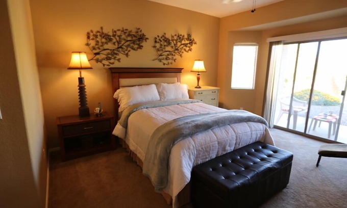 Cortina House | Summer Special - August and September 28 nights or more!