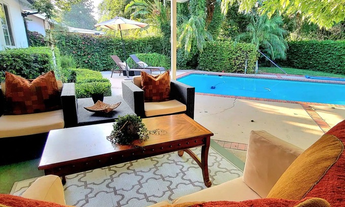 Winnetka House | Summer Special Price! Family Fun Home- Pool, BBQ, & Fenced Yard-Pet Friendly!