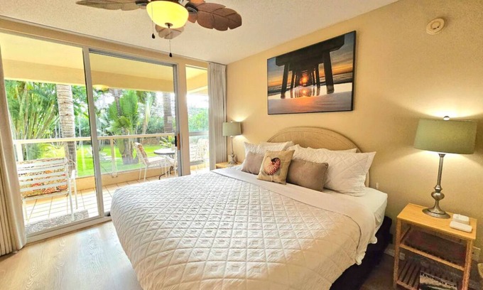 Kihei Condo | Summer Special Price! Resort Condo- Full Kitchen, AC- Walk to Beach and Shops
