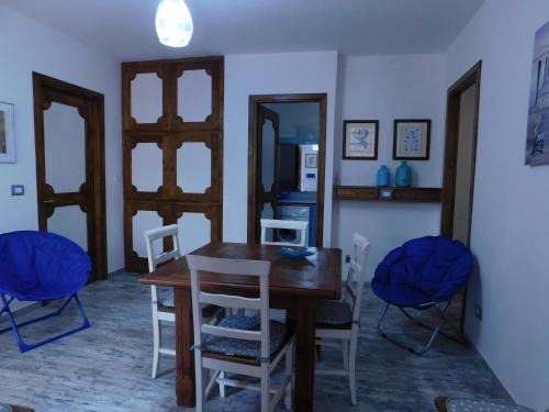 Cala Liberotto Apartment | Summer Time