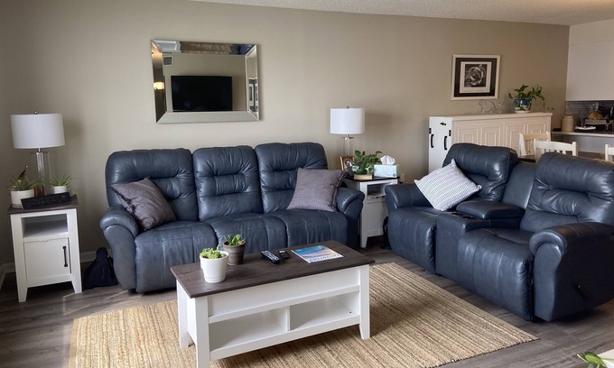 Salter Path Condo | Summer Winds 528: 2 BR, 2 BA Condominium in Indian Beach, Sleeps 6