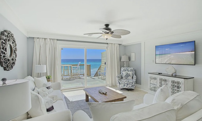 Miramar Beach Condo | Summerhaven 2 - Newly Renovated, Gulf Front, Miramar Beach, Free Beach Service!
