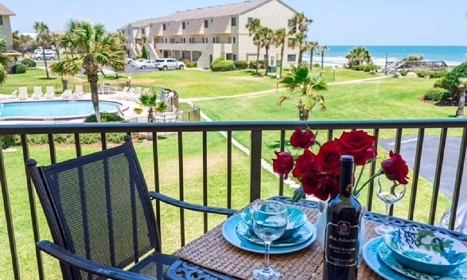 Crescent Beach Condo | Summerhouse 251, Sleeps 6, Ocean View, 4 Heated Pools, WiFi