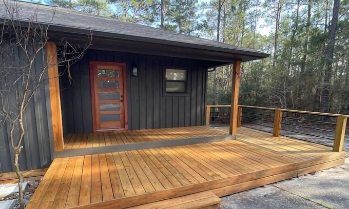Brookeland House | Summerhouse at Rayburn