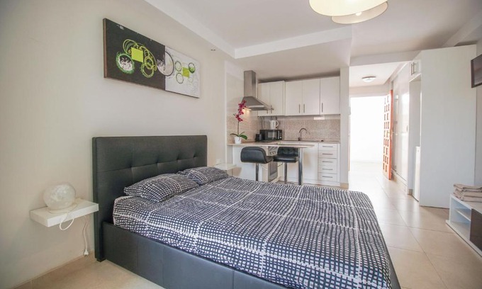 Los Cristianos Apartment | Summerland