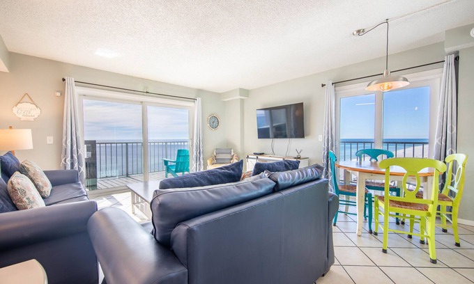 Panama City Beach Condo | Summit 2BR 2BA 13th Floor End Unit w/BEACH CHAIRS INCL!