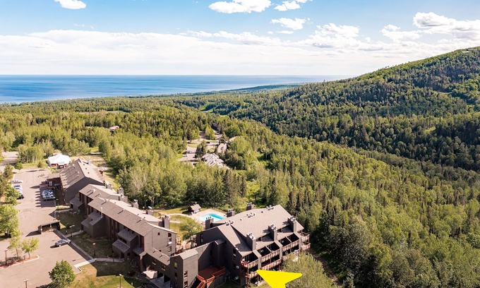 Lutsen Condo | Summit Serenity, 4-Person Condo Escape - June Stays 2 + 2 on us!