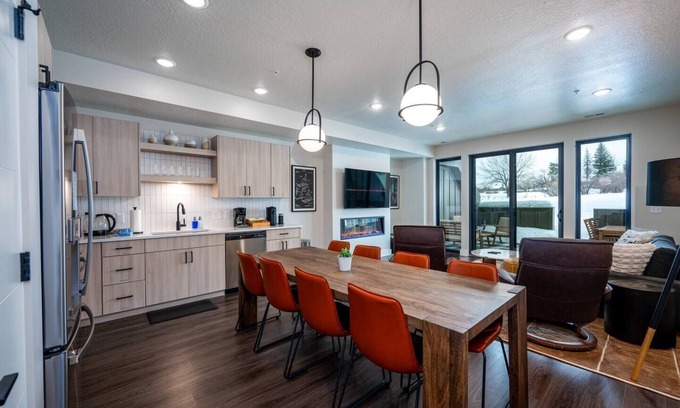 Wolf Creek Condo | Summit Serenity Condo (Pt B108) Weekly Discount