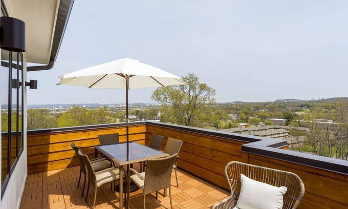 Whitebridge House | Summit West in Nashville TN
