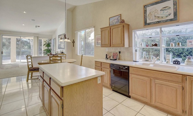 Chandler House | Sun Lakes Resort Style 55+Active Adult Water Front- golf swim tennis and more!