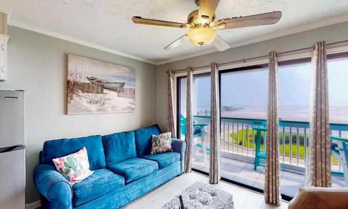 Galveston Apartment | Sun of a Beach