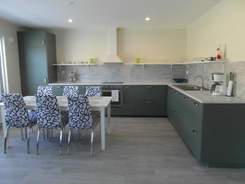 Hanko Apartment | Sun & Steam Home in Hanko
