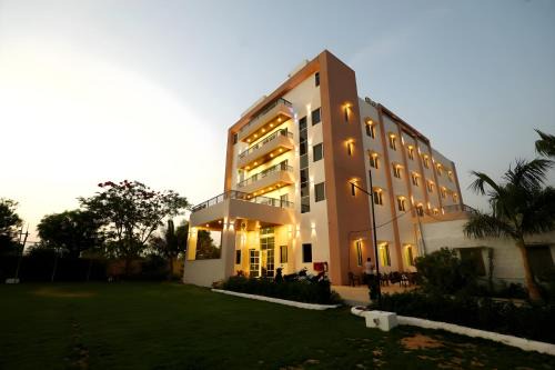 Sumerpur Hotel | Sun Stone Hotel & Club - Jawai