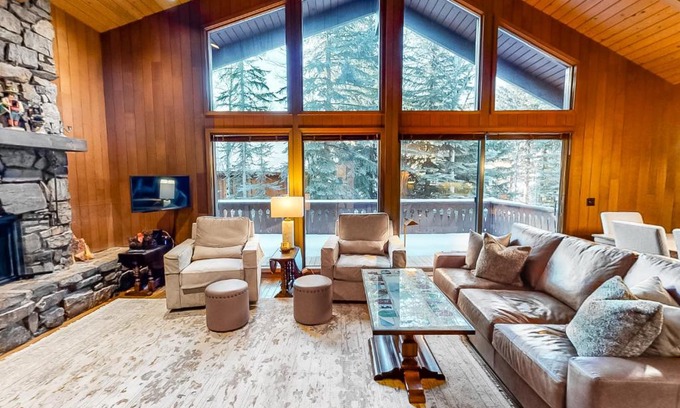 Warm Springs House | Sun Valley Alpenglow