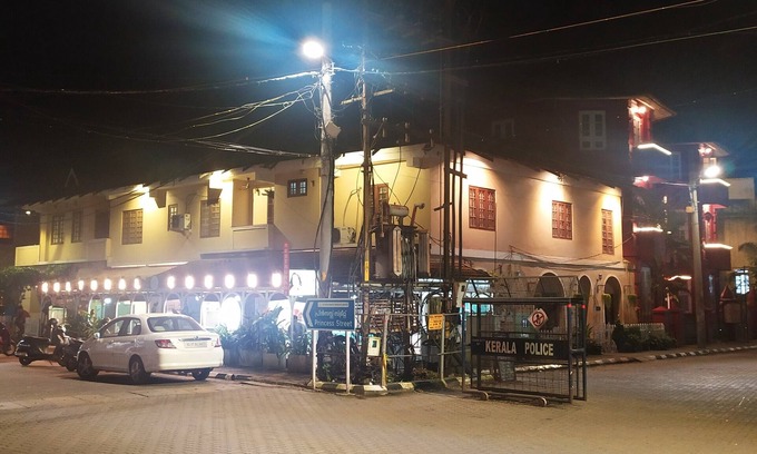Fort Kochi Villa | Sundance Beach Villa & Stay