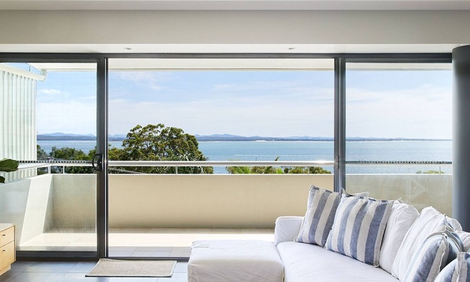 Nelson Bay Apartment | Sundance - Family friendly holiday home in Nelson Bay with ocean views
