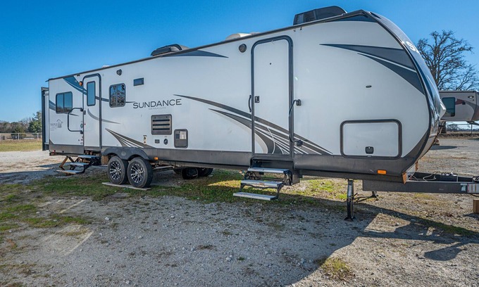 Lindale House | Sundance RV for Horsepark stays in Tyler, TX.