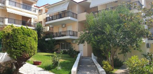 Nea Skioni Apartment | Sunday Mood