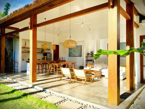 Kuta Villa | SUNDAY Villa with private pool, near centre and beach