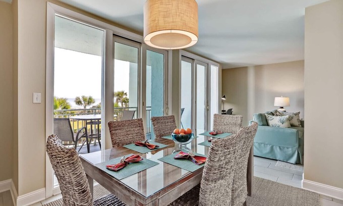 Fernandina Beach Condo | Sunkissed Escape with spectacular views