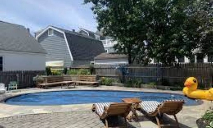 Ortley Beach House | Sunny 5 bedroom house in Seaside Park