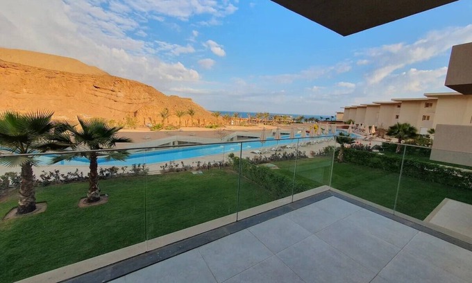 Ataqah Ski Chalet | Sunny Beautiful Chalet in Il Monte Galala, Ain Sokhna