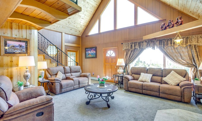 Cedaredge House | Sunny Cedaredge Home w/Mtn Views - Hike & Fish!