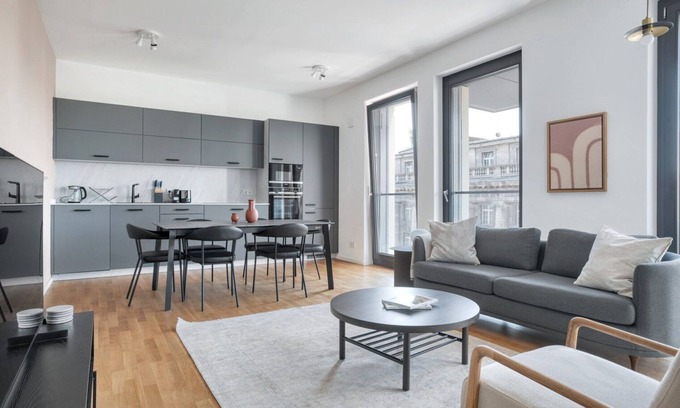 Tiergarten Apartment | Sunny, Centrally Located Mitte 2BR near Potsdamer Platz, by Blueground