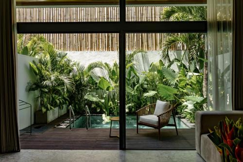 Berawa Villa | Sunny Cuddles