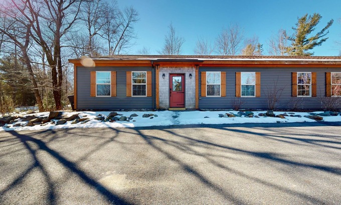 Ellsworth House | Sunny duplex near forests and lakes with open layout, smart TV, & washer/dryer