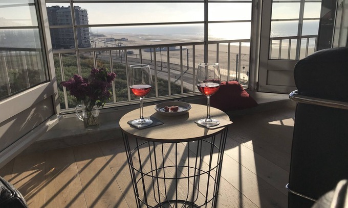 Middelkerke Condo | sunny flat/design style/sea view/center