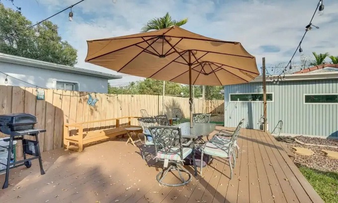 Edgewood House | Sunny Fort Lauderdale Awaits You! "Family Friendly Retreat nn