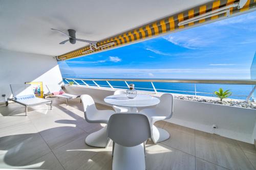 Villeneuve Loubet Beach Apartment | SUNNY