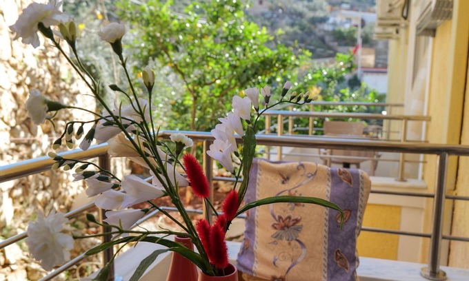 Sarande Hotel | Sunny Holiday