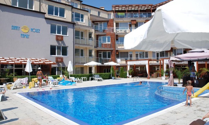 Nessebar Apartment | Sunny House Family Complex