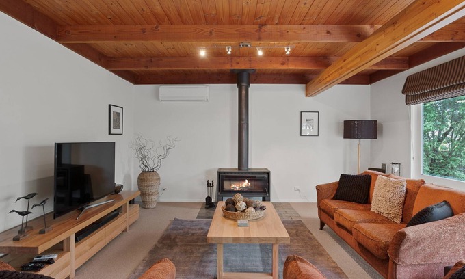 Cowes House | Sunny Island Haven in Cowes