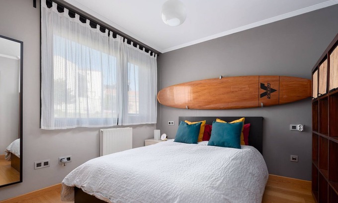 Oviedo City Centre Apartment | Sunny, modern apartment | Walk everywhere | Sleeps 4