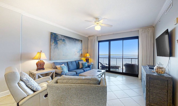 Orange Beach Condo | Sunny, oceanfront condo with balcony, pool, hot tub, gym, sauna & view
