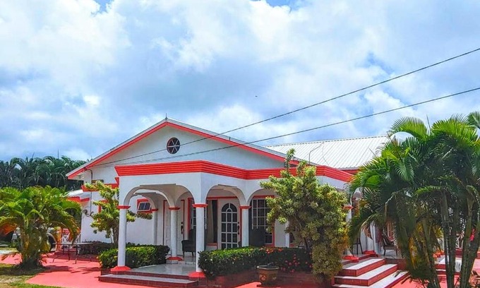 Laborie Villa | Sunny Palm Villas