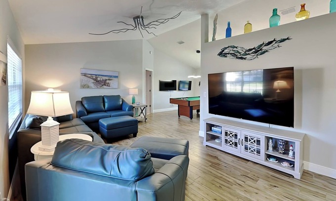Port Orange House | Sunny Palms Getaway | Pool + Outdoor Game & Pool Table!