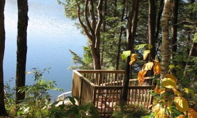 Seguin Cottage | Sunny Point Resort Cottages and Inn