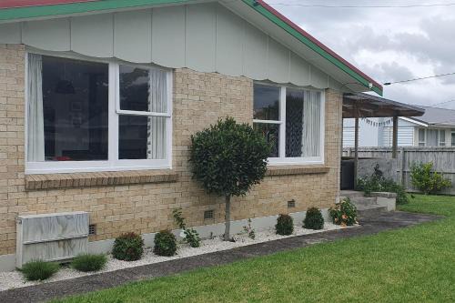 Waihi House | Sunny Room on Thomas