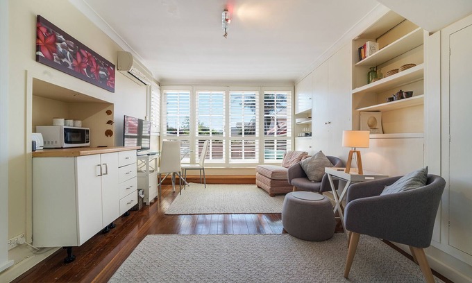 Sydney Apartment | Sunny self contained LOFT near Bondi Beach -AC-Aspect