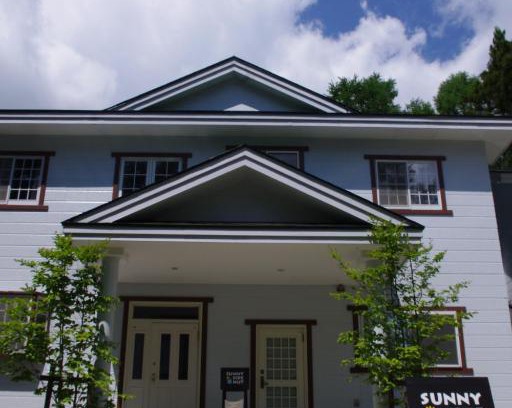 Iida Bed & Breakfast | Sunny Side Hut