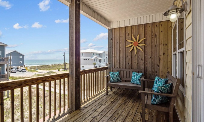North Topsail Beach House | Sunny Side Up Topsail